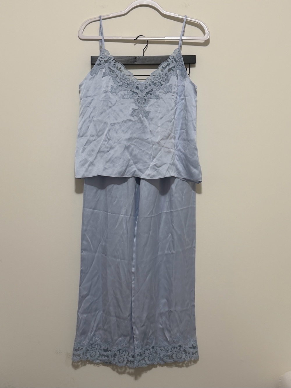 Eberjey NWT Small Powder Blue Washable Silk Lace Cami Pants Pajama Set Luxury